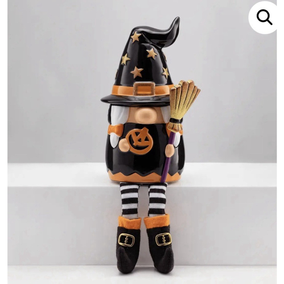 Scentsy Other - Scentsy Warmer WICKED CUTE HALLOWEEN WITCH GNOME Wax Warmer NEW IN BOX